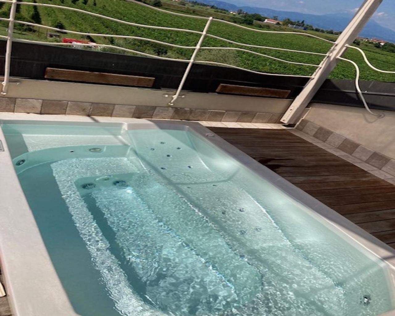Massoni Bed And Breakfast Peschiera del Garda Exteriör bild