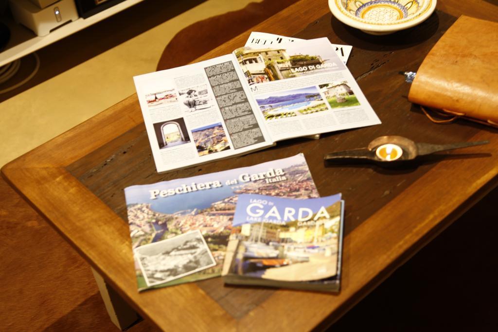 Massoni Bed And Breakfast Peschiera del Garda Exteriör bild