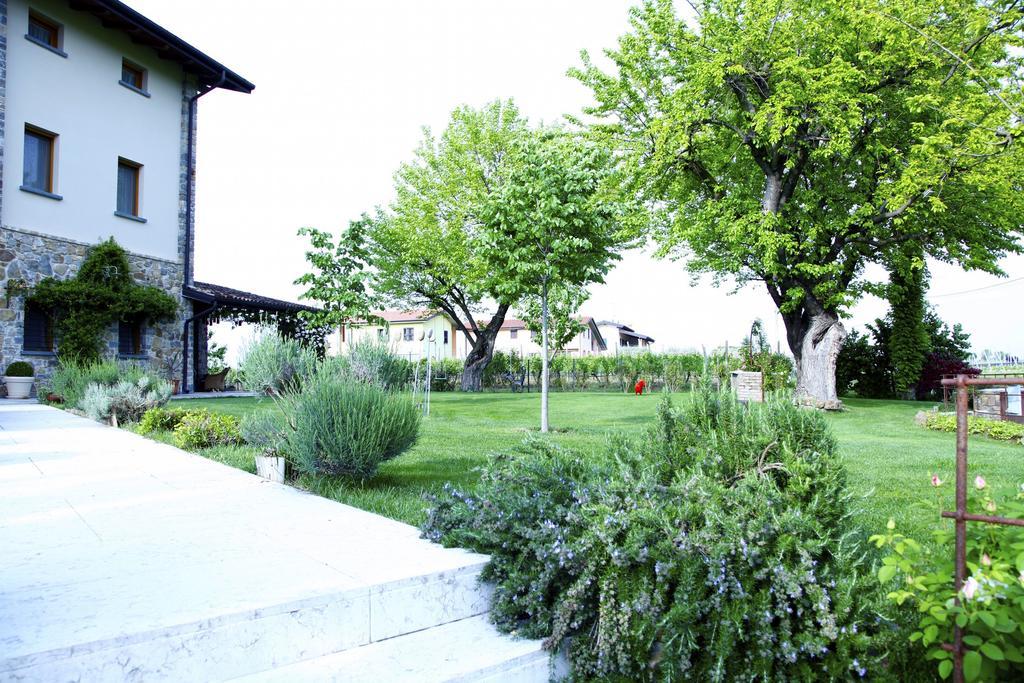 Massoni Bed And Breakfast Peschiera del Garda Exteriör bild